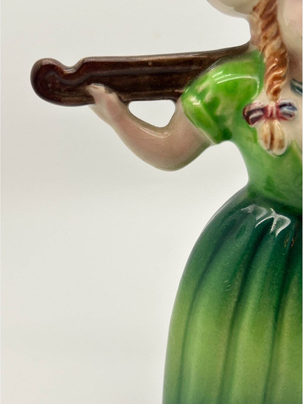 Vintage Dutch Milkmaid Figurine - Picture 7 of 10
